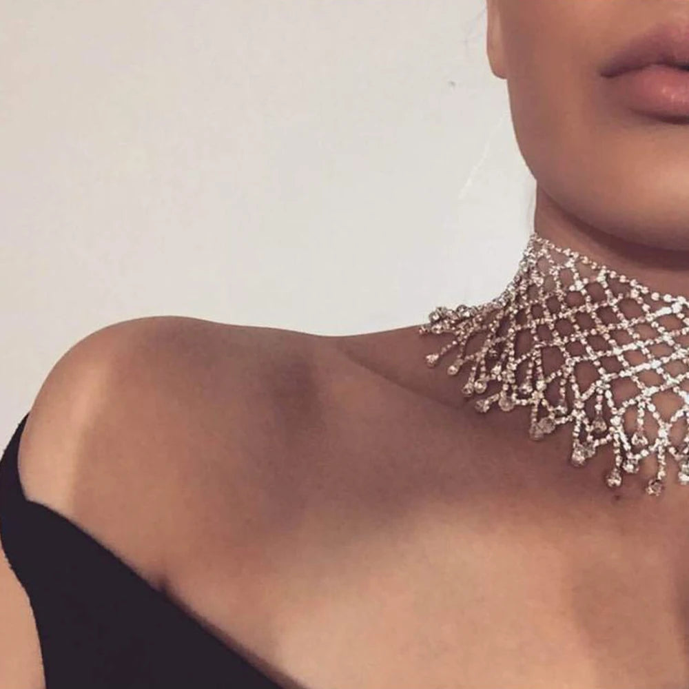 Sparkling Hollow Collar Crystal Chunky Chain Necklace